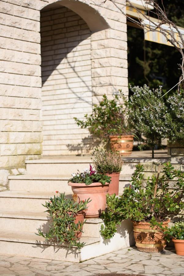 Villa Claudia Lemon Appartment Premantura Exterior foto